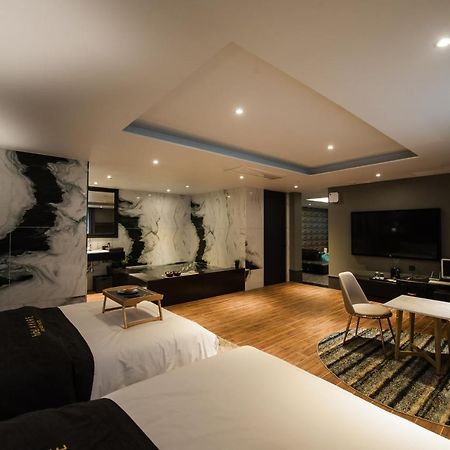 Amare Hotel Suwon Eksteriør billede
